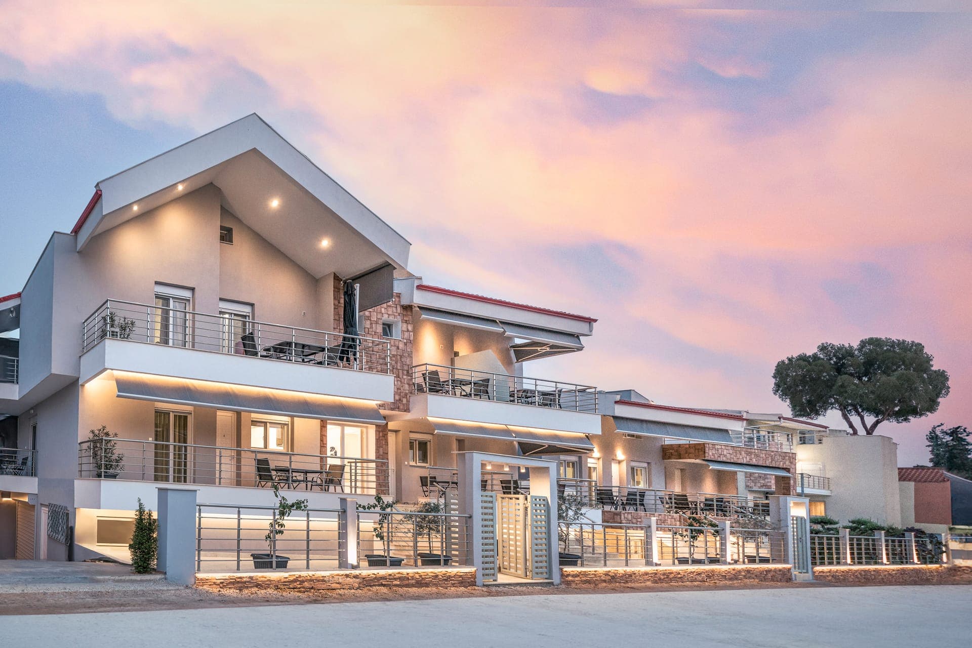 Olive Inn, Nikiti Halkidiki