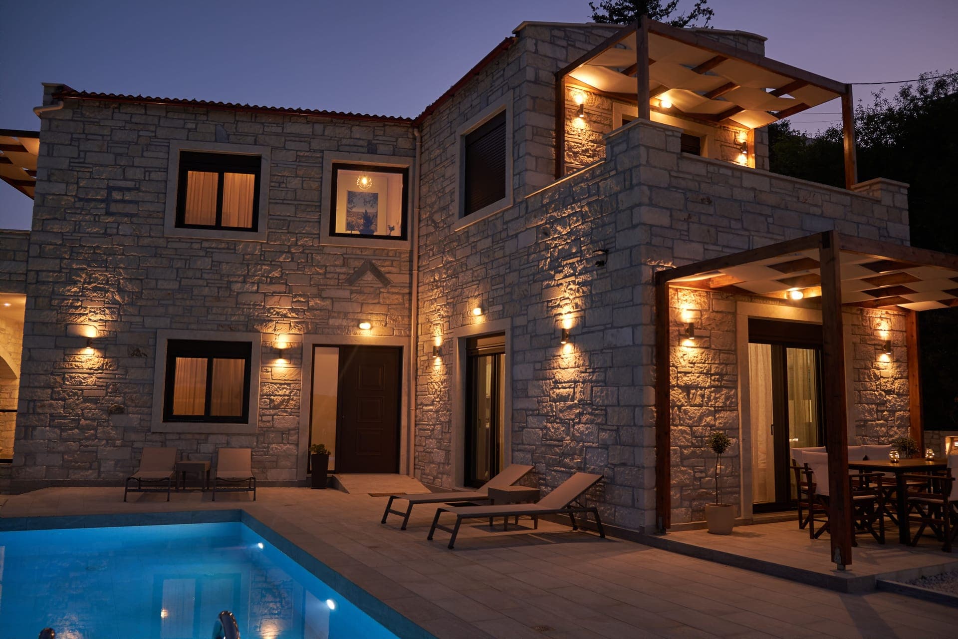 properties-OLIVEVAL-0.jpg