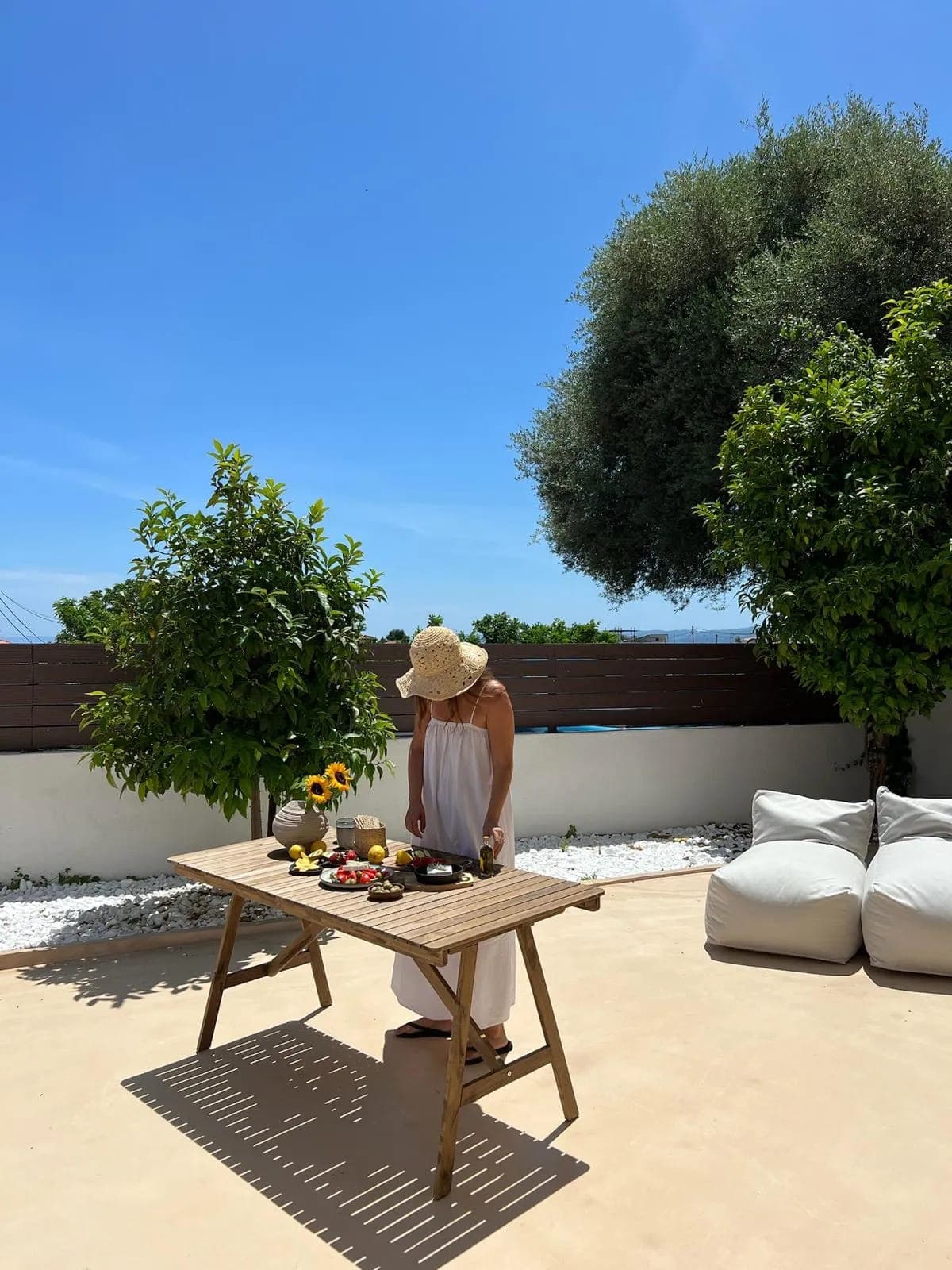 properties-OMLIVING-0.jpg