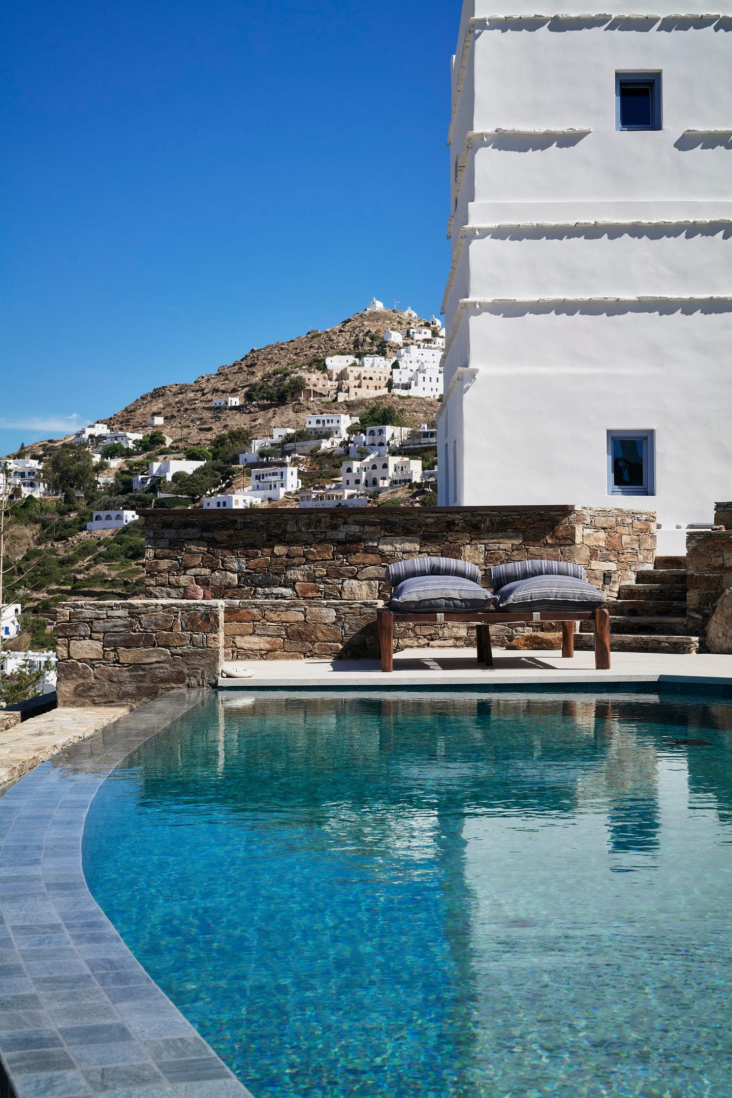 properties-ONAVILLA-1.jpg