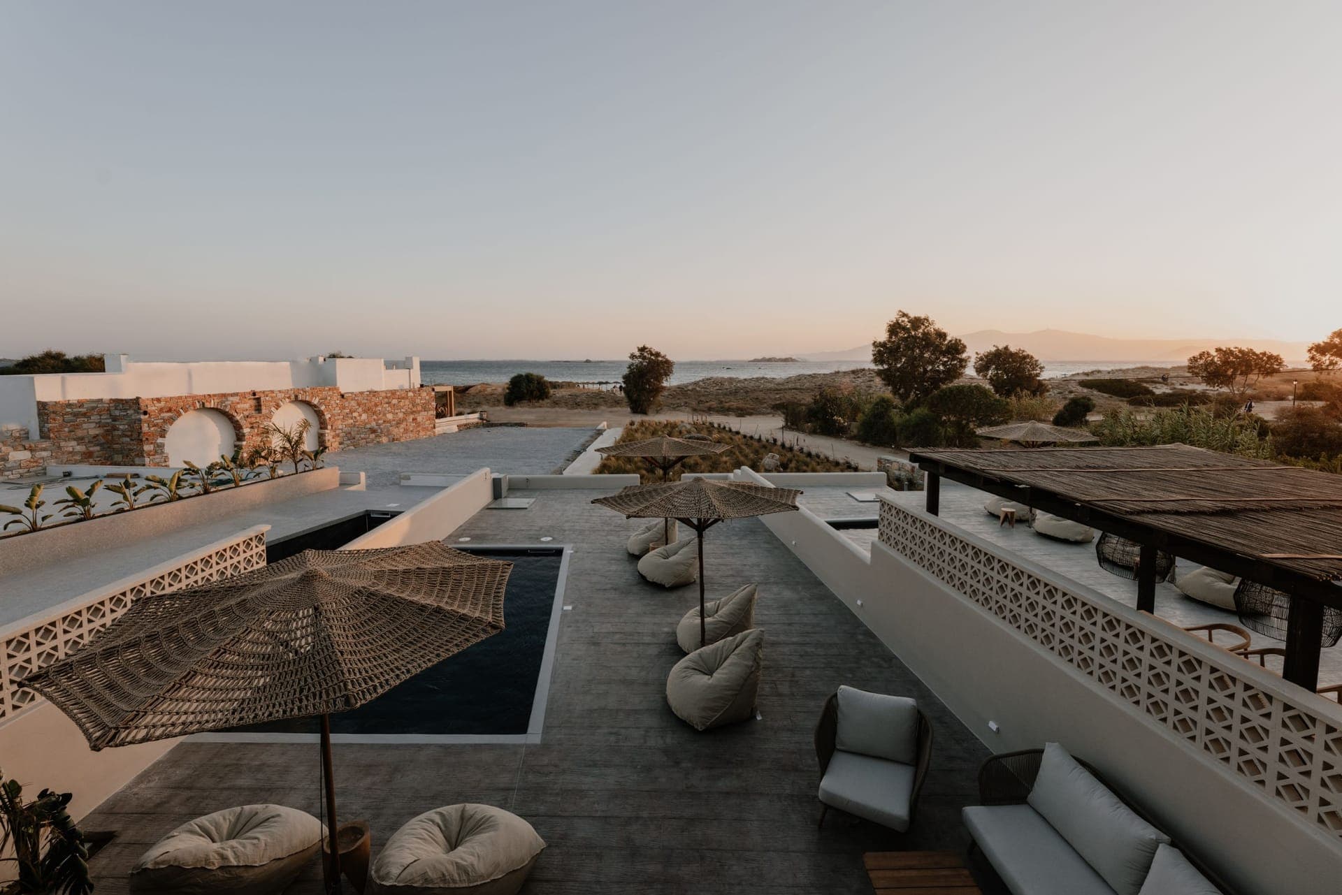 properties-ONYMCURA-1.jpg