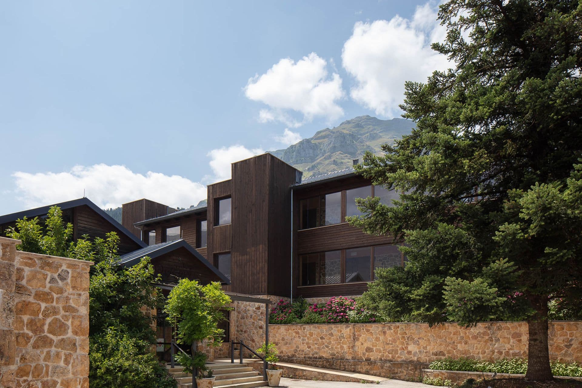 properties-ORIZONTEST-1.jpg