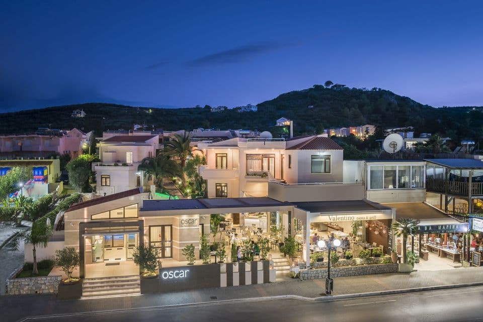 Oscar Suites & Village entrance