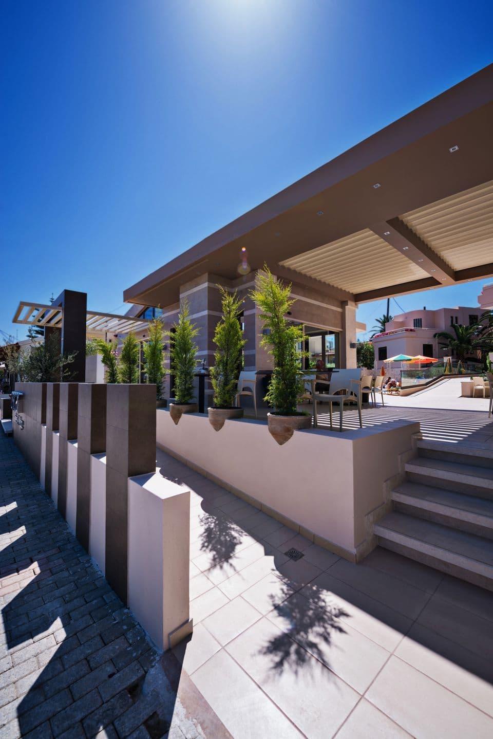 Oscar Suites & Village entrance
