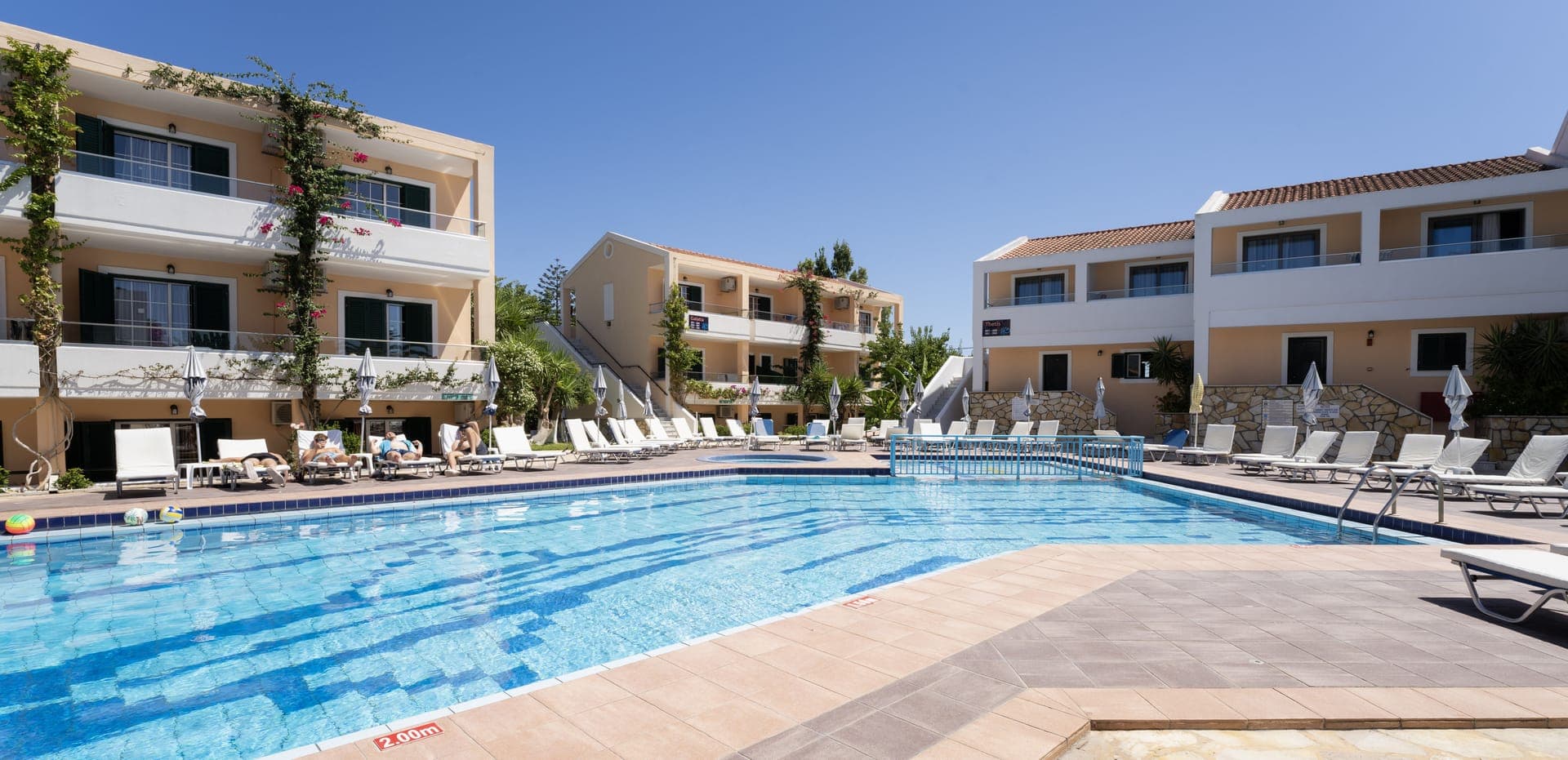 properties-OSCARZANTE-0.jpg