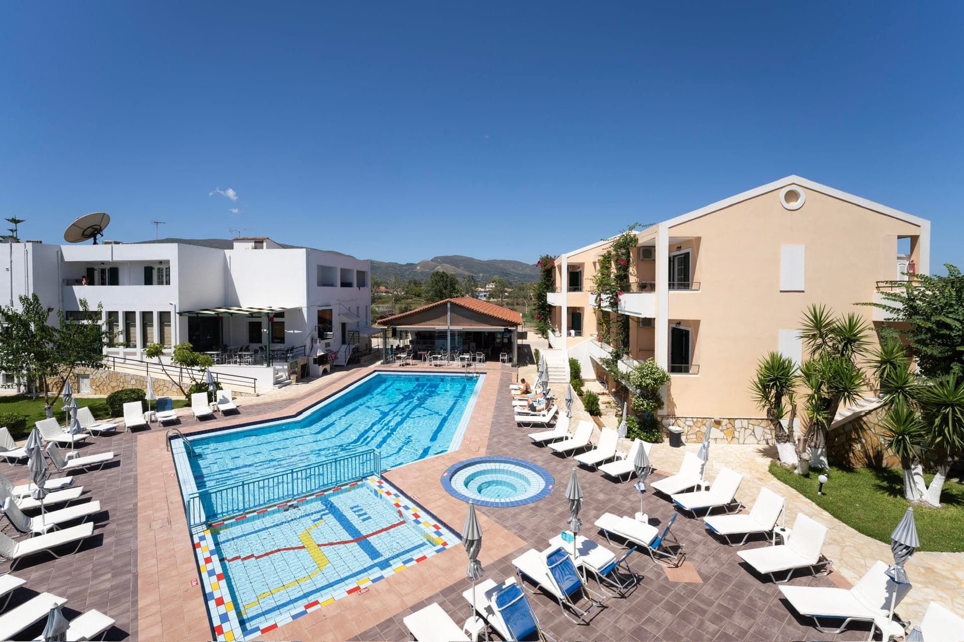 properties-OSCARZANTE-3.jpg