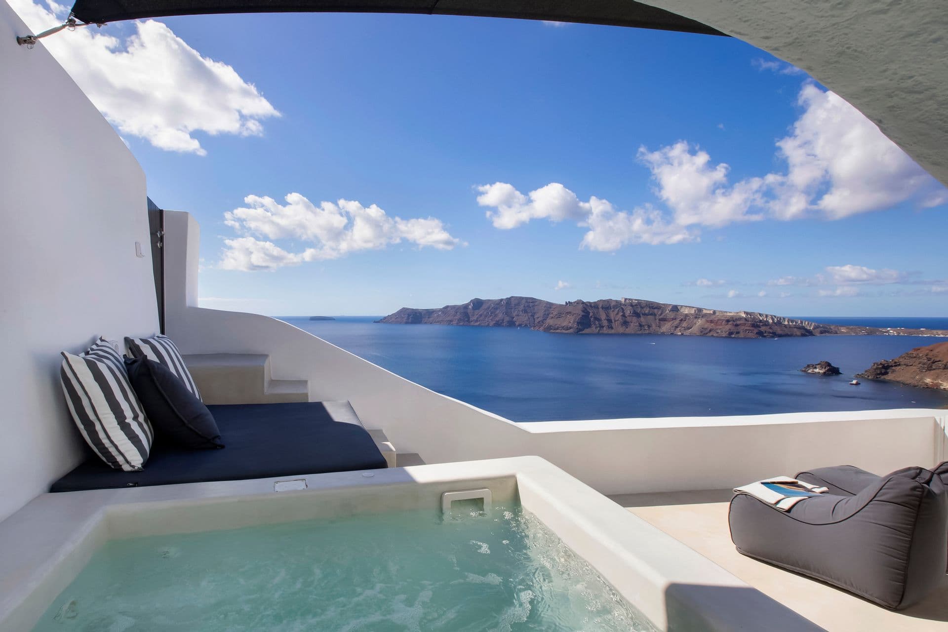 properties-OTIUMVILLA-3.jpg