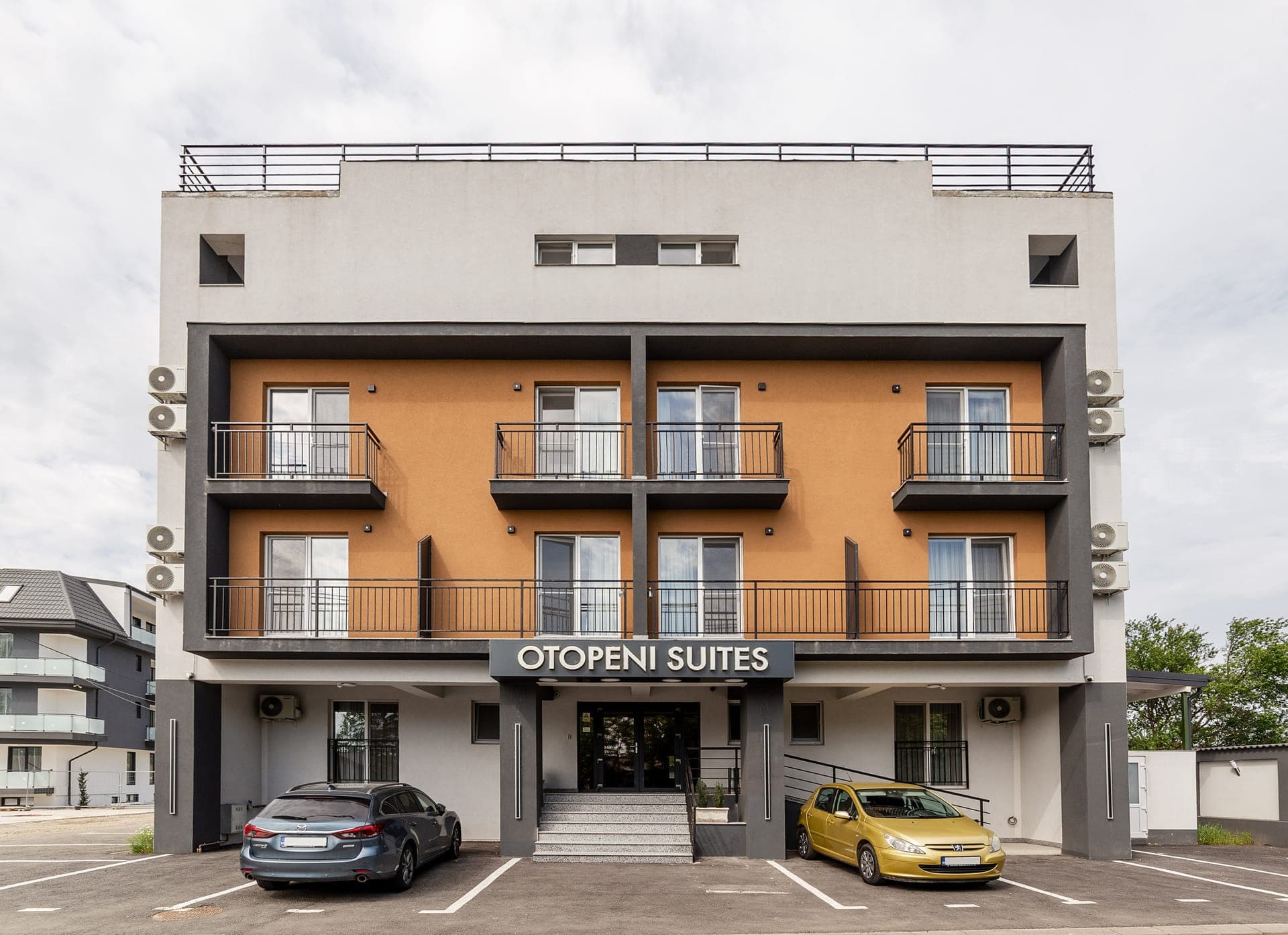 properties-OTOPENI-0.jpg