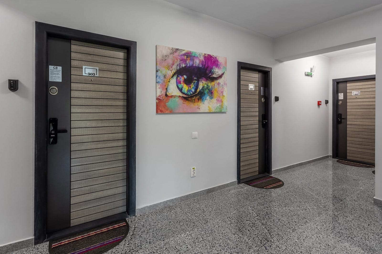 properties-OTOPENI-3.jpg