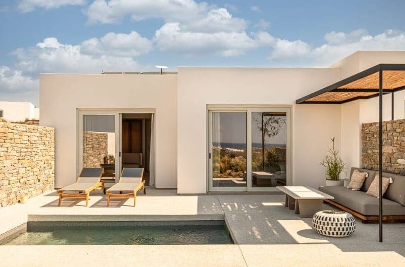 properties-OVEAPAROS-2.jpg