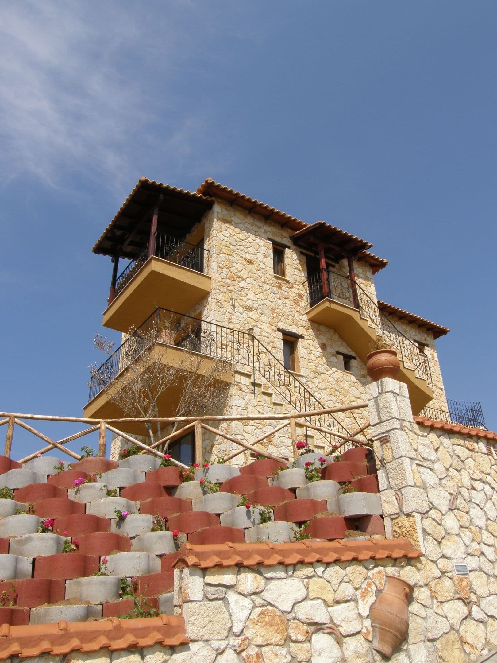 properties-PALAMIDI-4.jpg