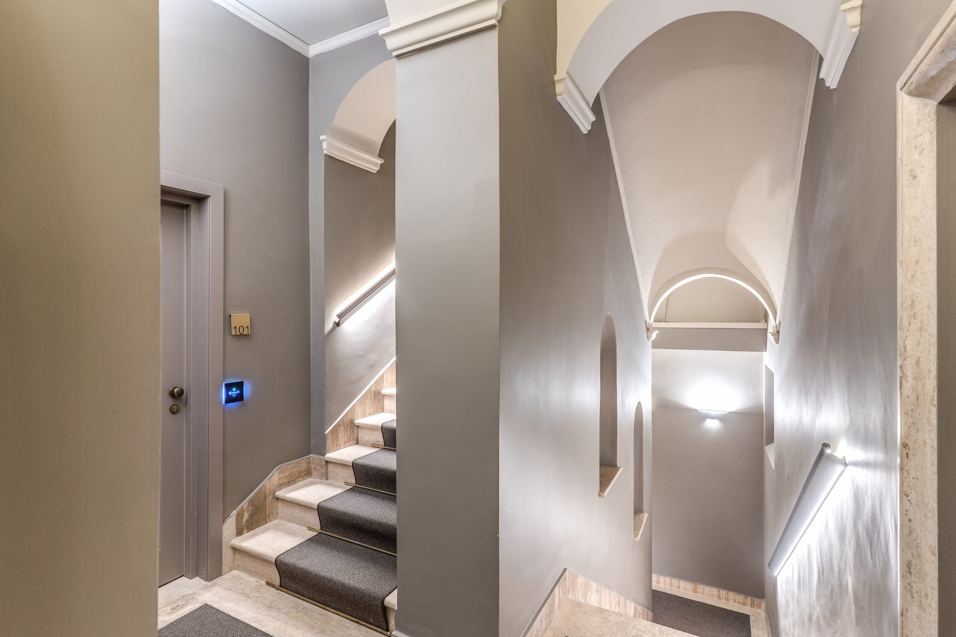 properties-PALAZZODEL-3.jpg