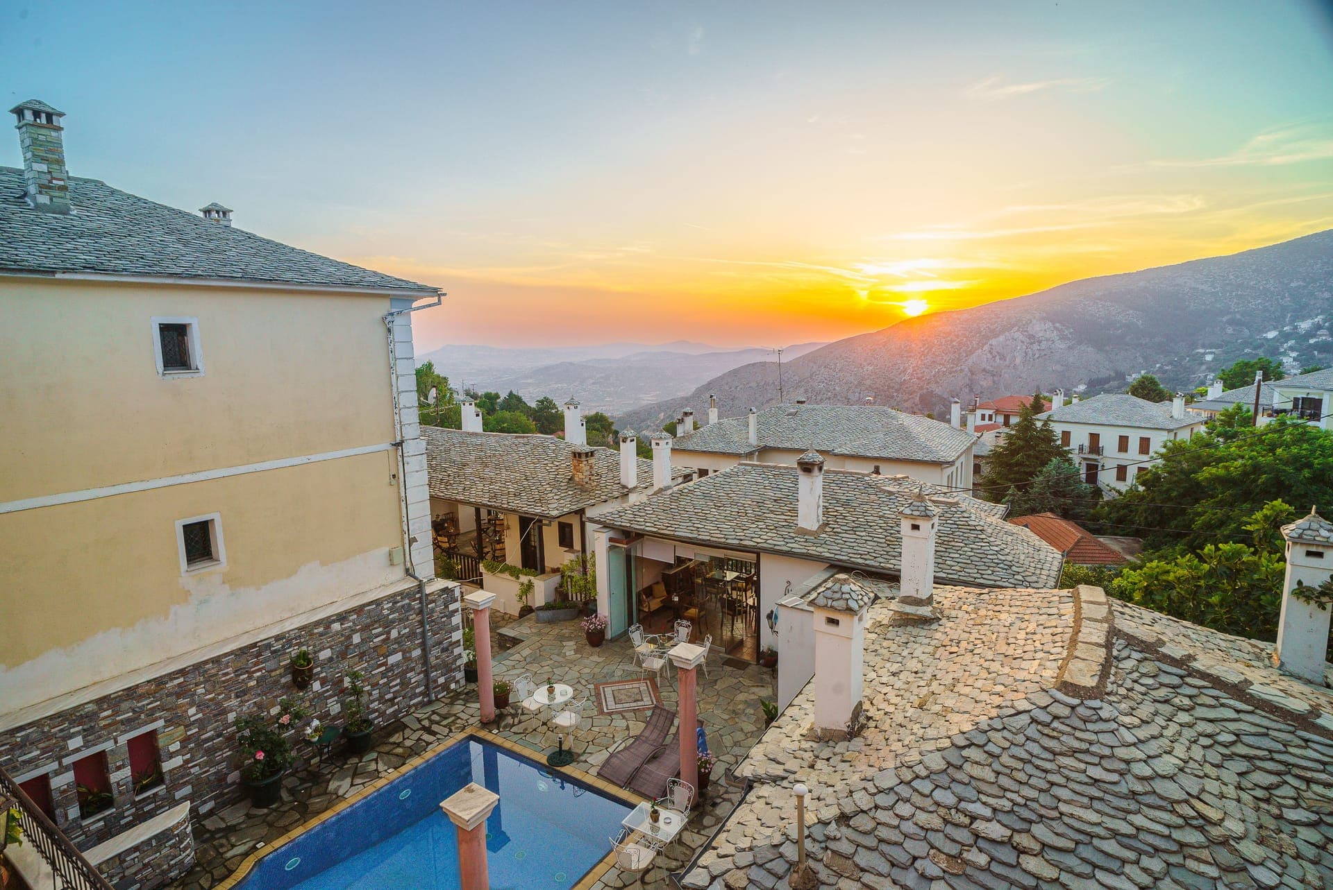 properties-PALLADHOT-3.jpg