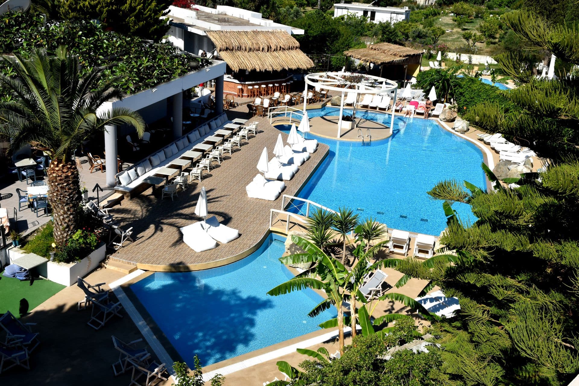properties-PALMBH-0.jpg