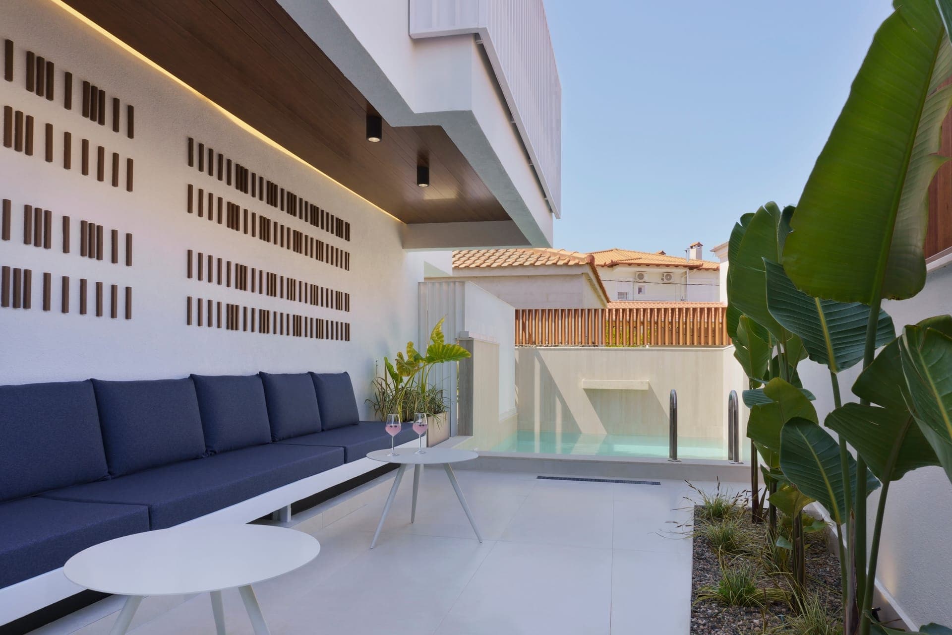 properties-PALMBSUIT-4.jpg