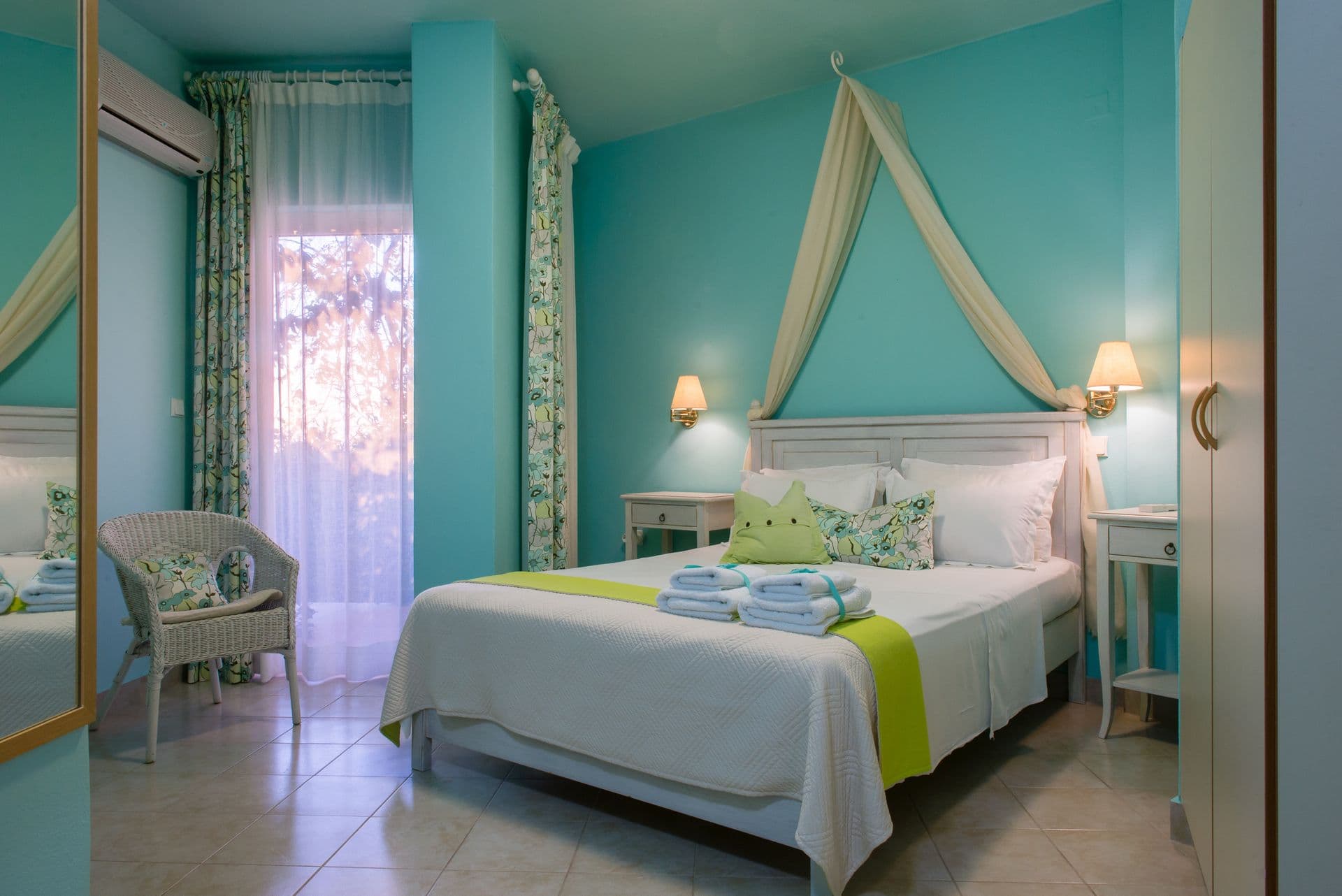 properties-PALMINA-4.jpg