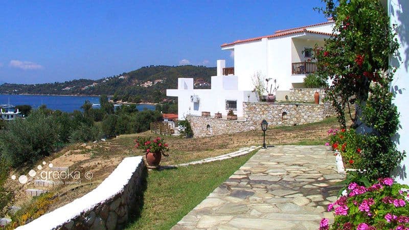 properties-PANDORAS-1.jpg