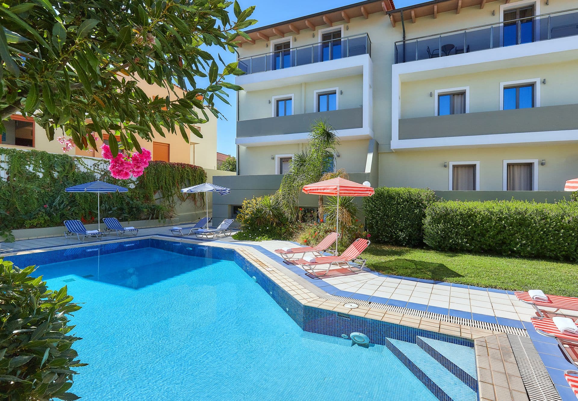 properties-PANORMO-3.jpg