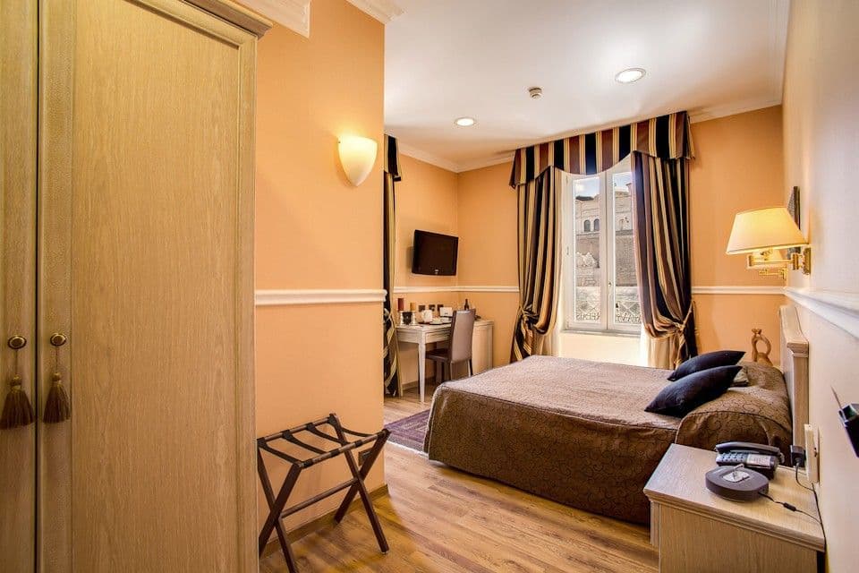 properties-PAPAVISTA-1.jpg
