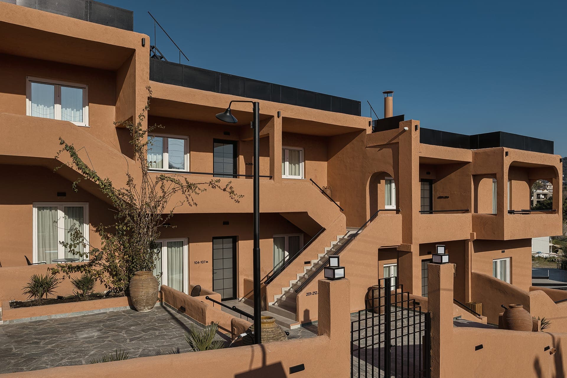 properties-PAPIHOTEL-0.jpg
