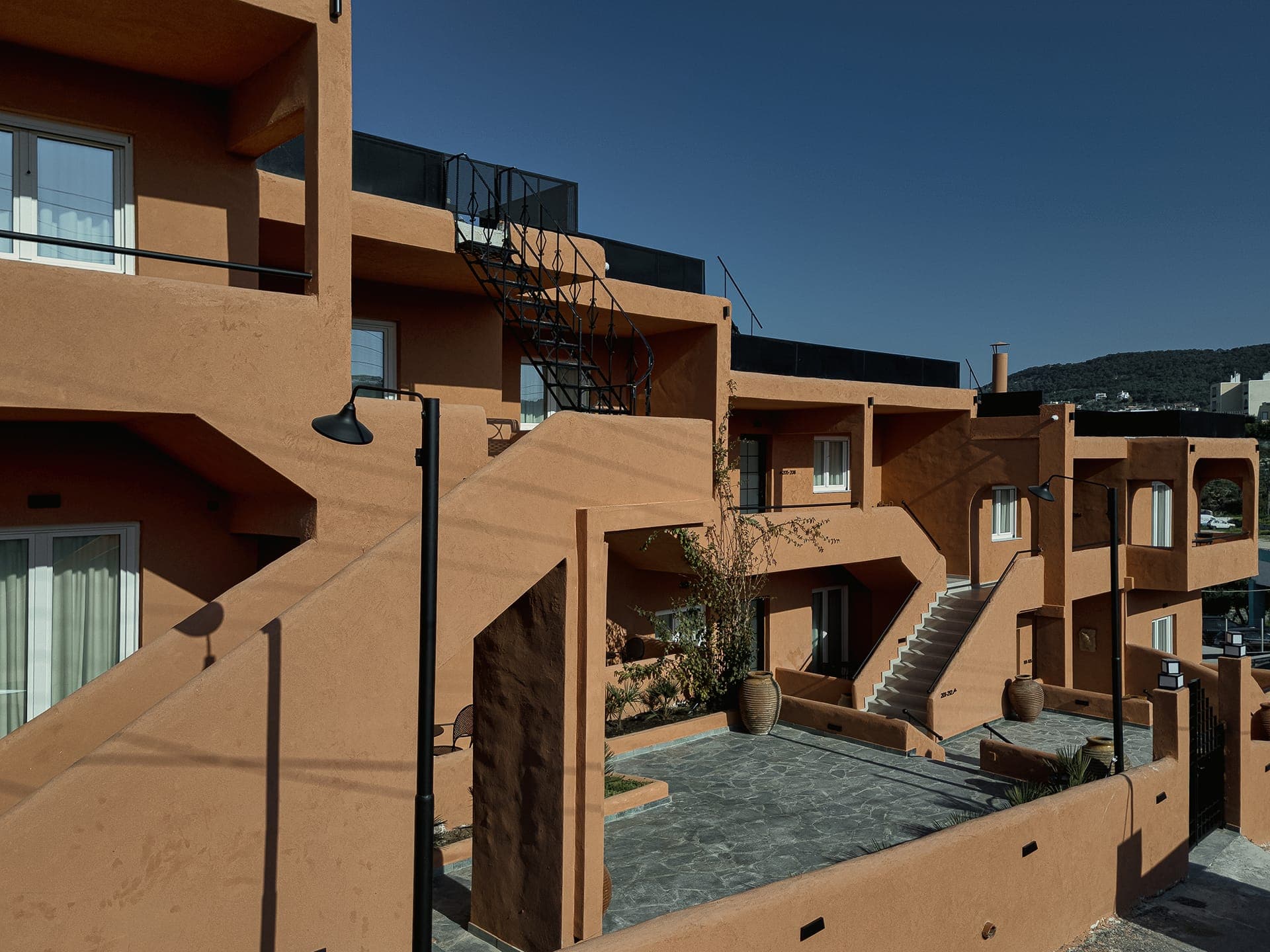properties-PAPIHOTEL-4.jpg