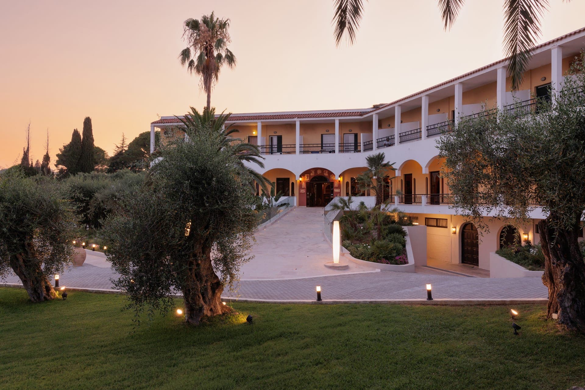 properties-PARADISECF-4.jpg