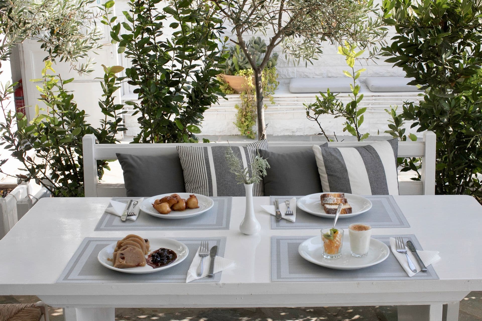 properties-PARADISOS-4.jpg