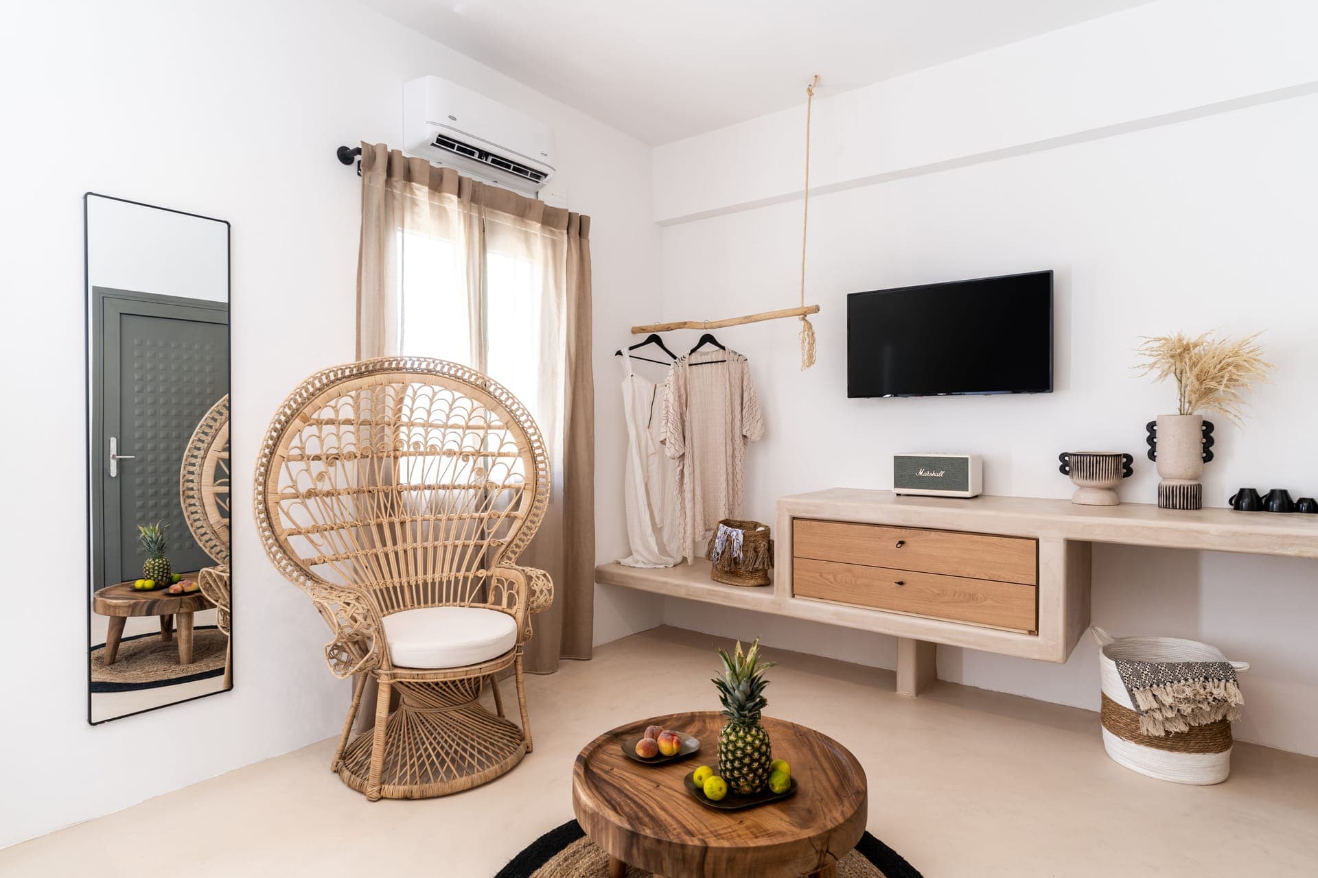 properties-PAREAPAROS-0.jpg