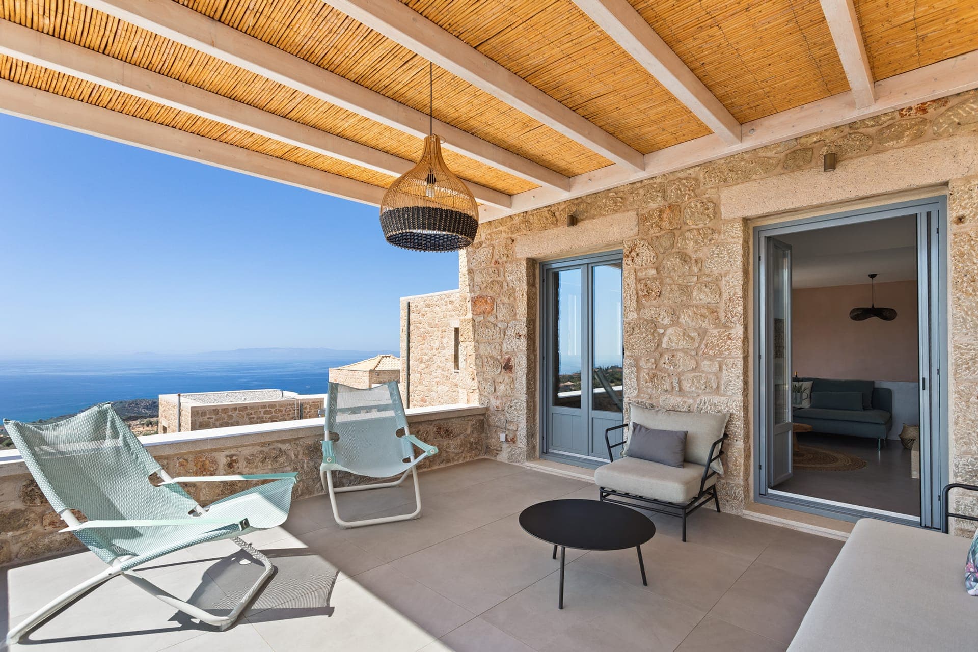 properties-PATIOVIL-4.jpg