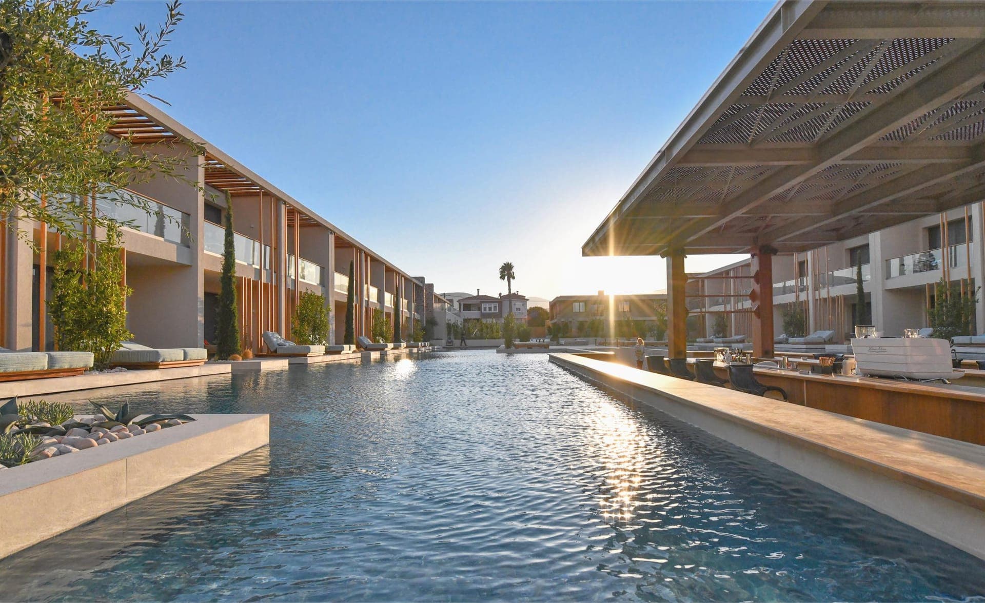properties-PEARLCHIOS-2.jpg