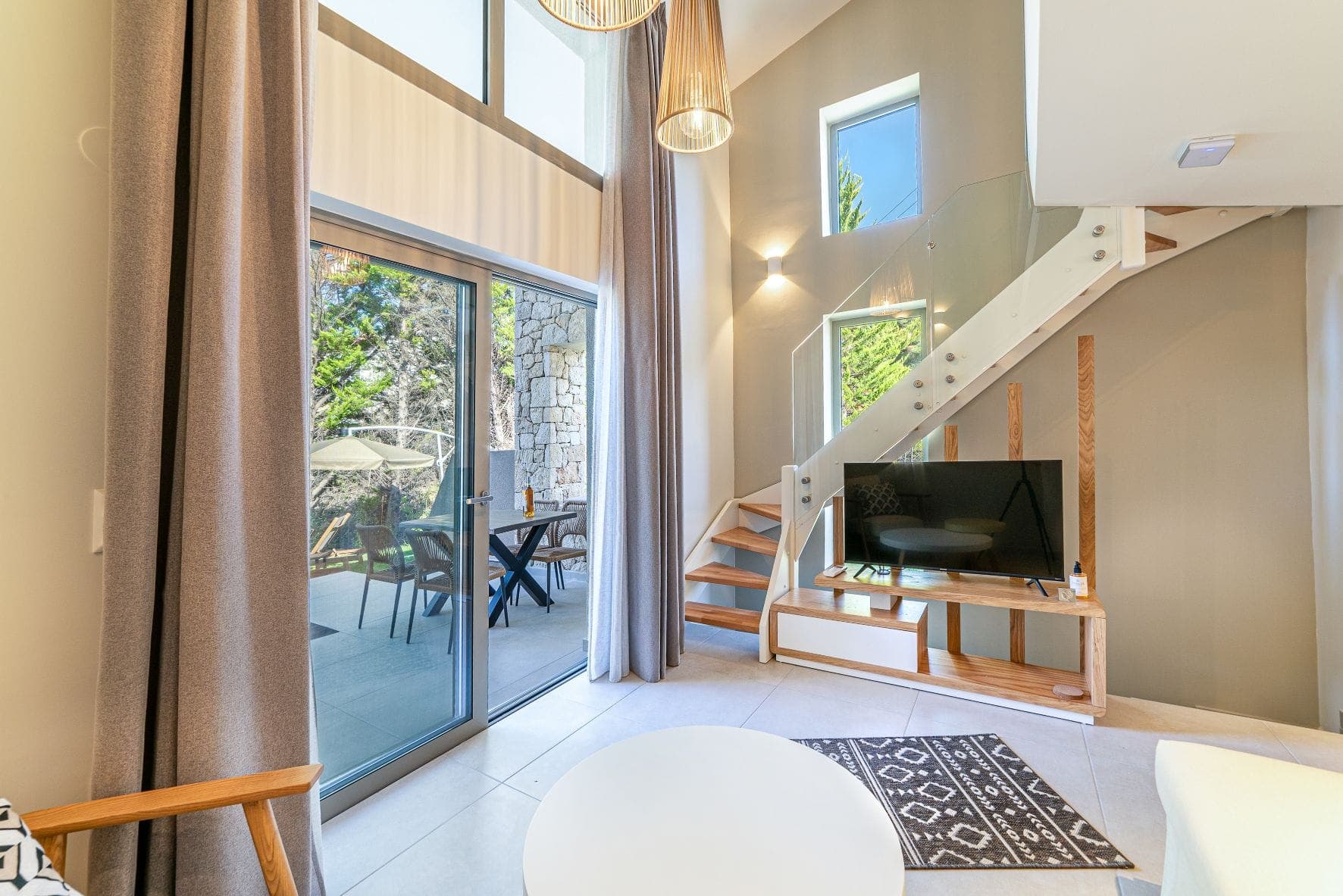 properties-PELAGUS-0.jpg