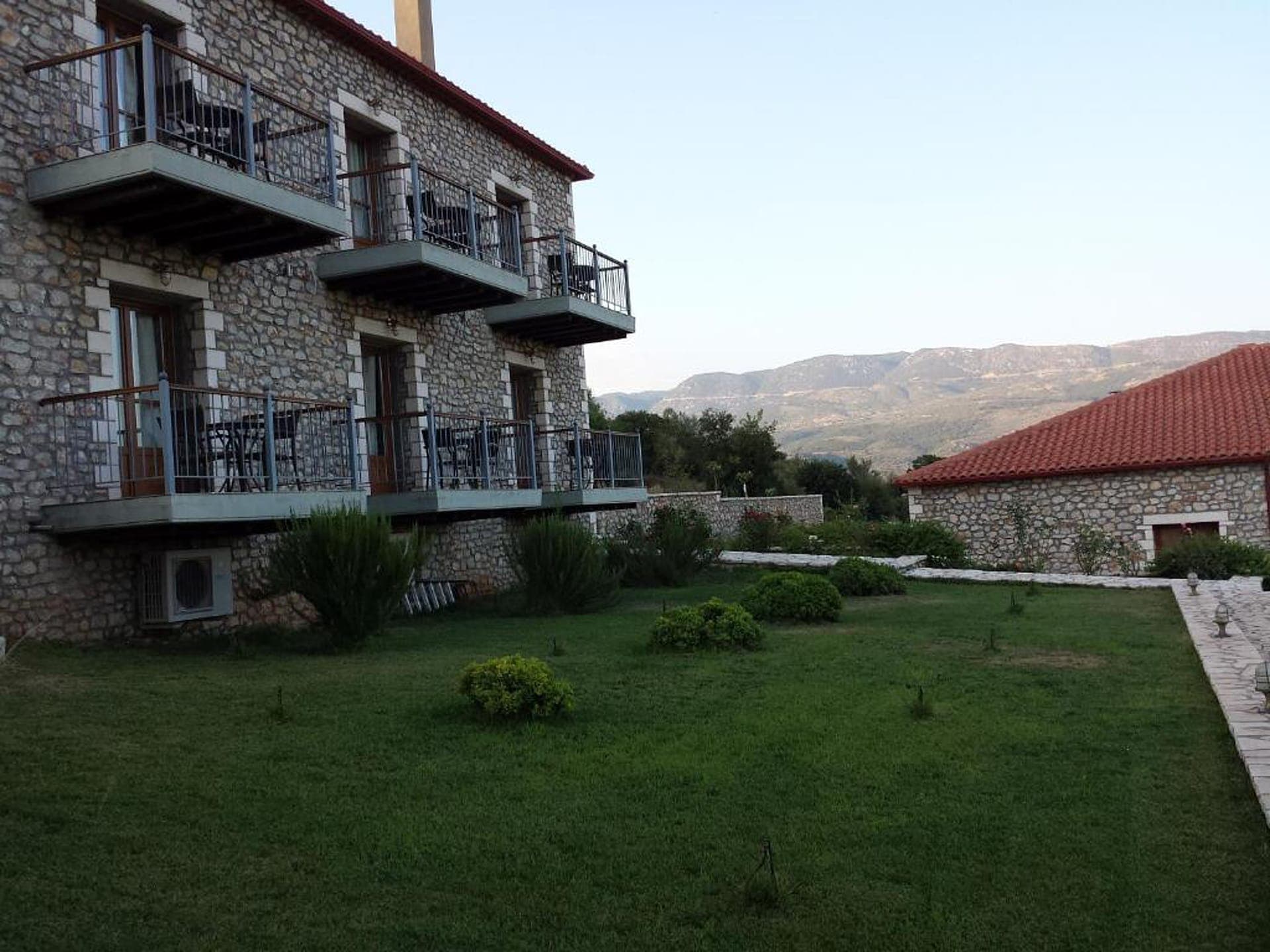 properties-PELASGOS-1.jpg