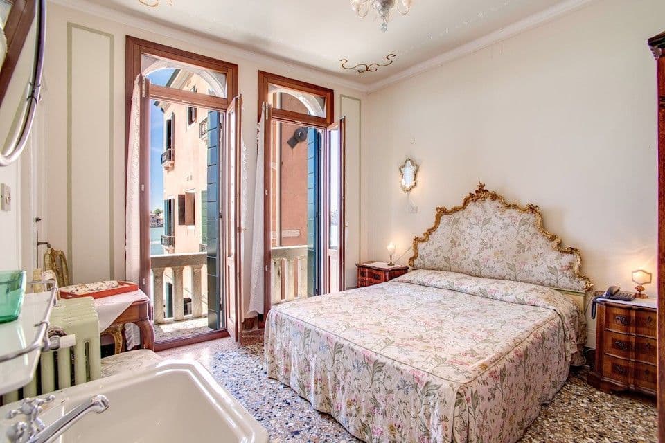 properties-PENSIONEVC-3.jpg