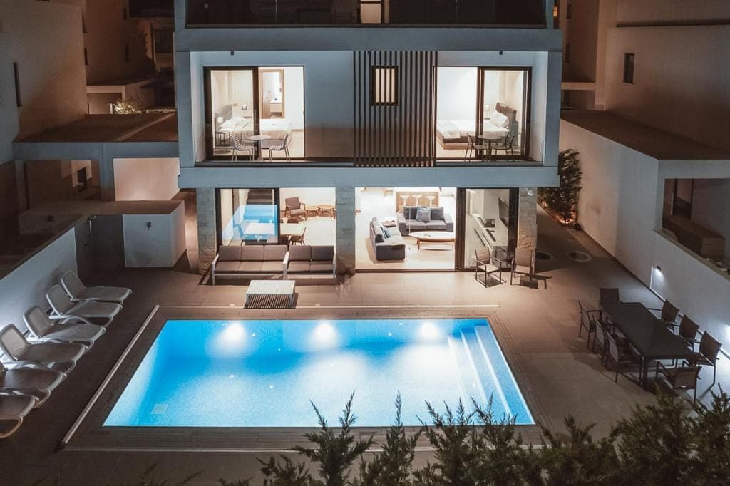 properties-PERIYIALI-1.jpg