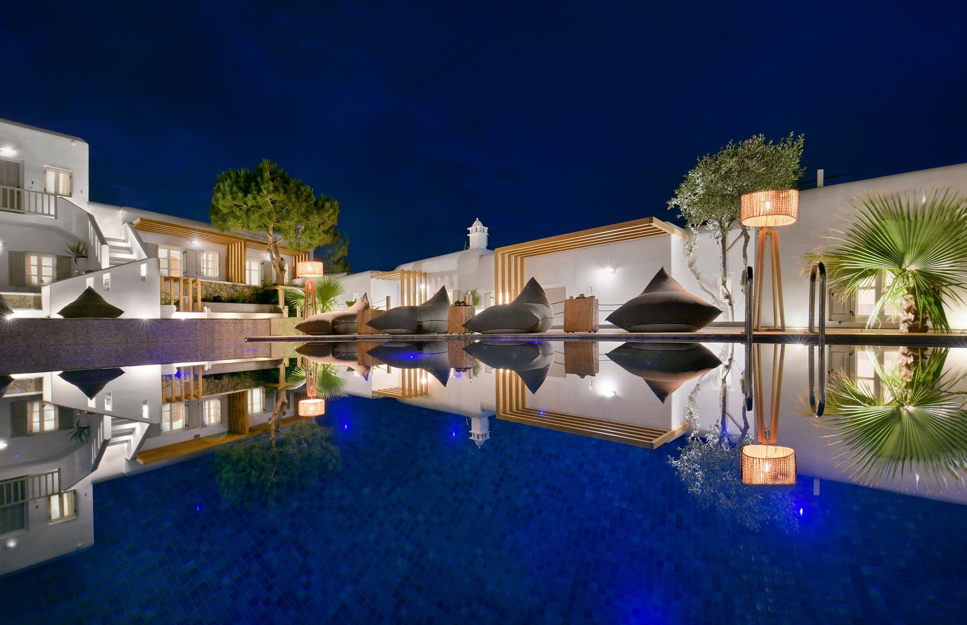 properties-PETINOS-2.jpg