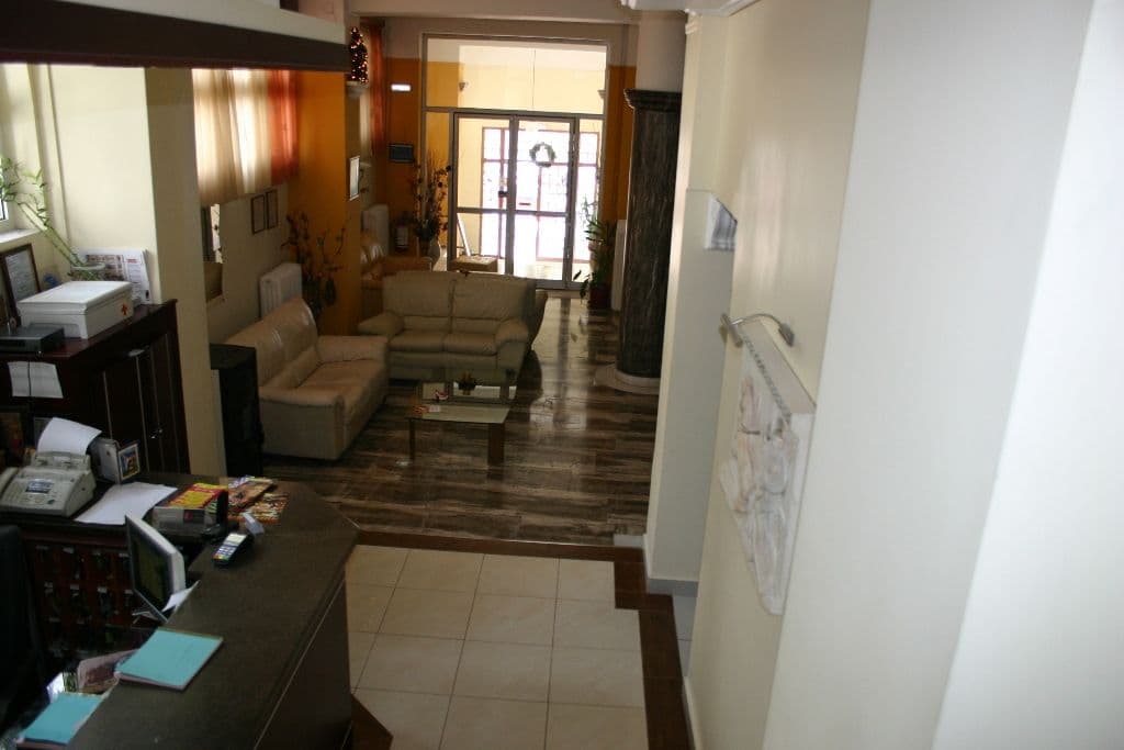 properties-PETITPAL-2.jpg