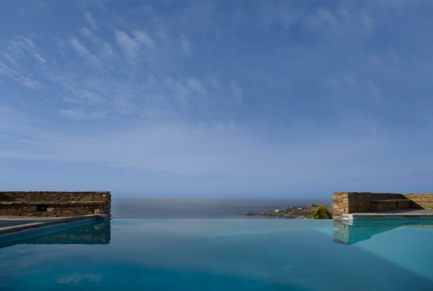 Pool Infimity View