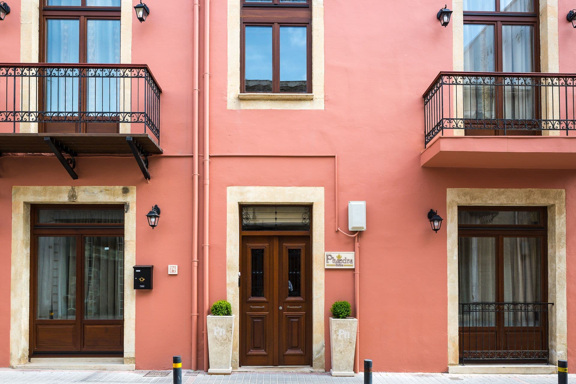 properties-PHAEDRA-3.jpg