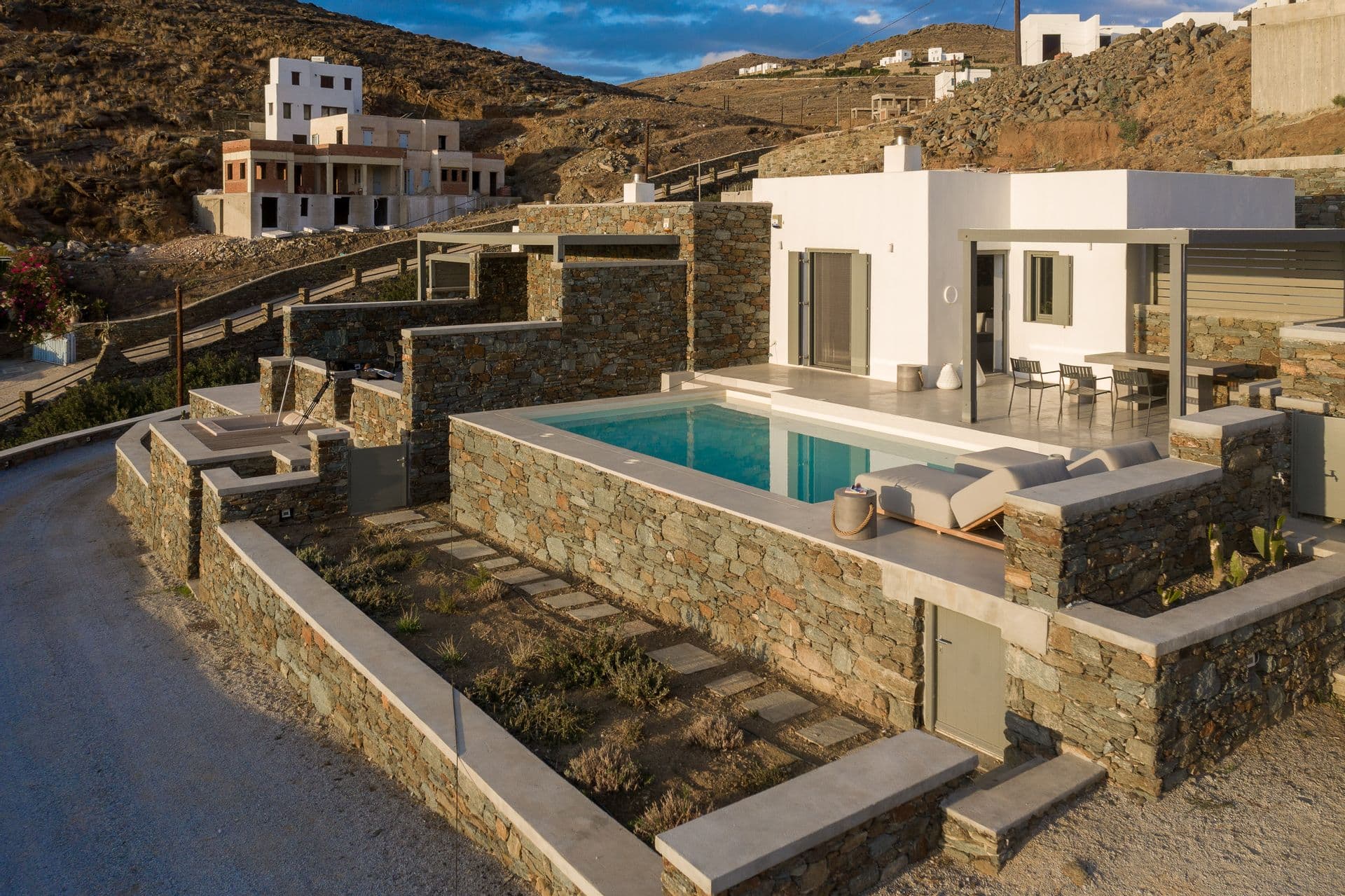 properties-PHOSVILLA-0.jpg
