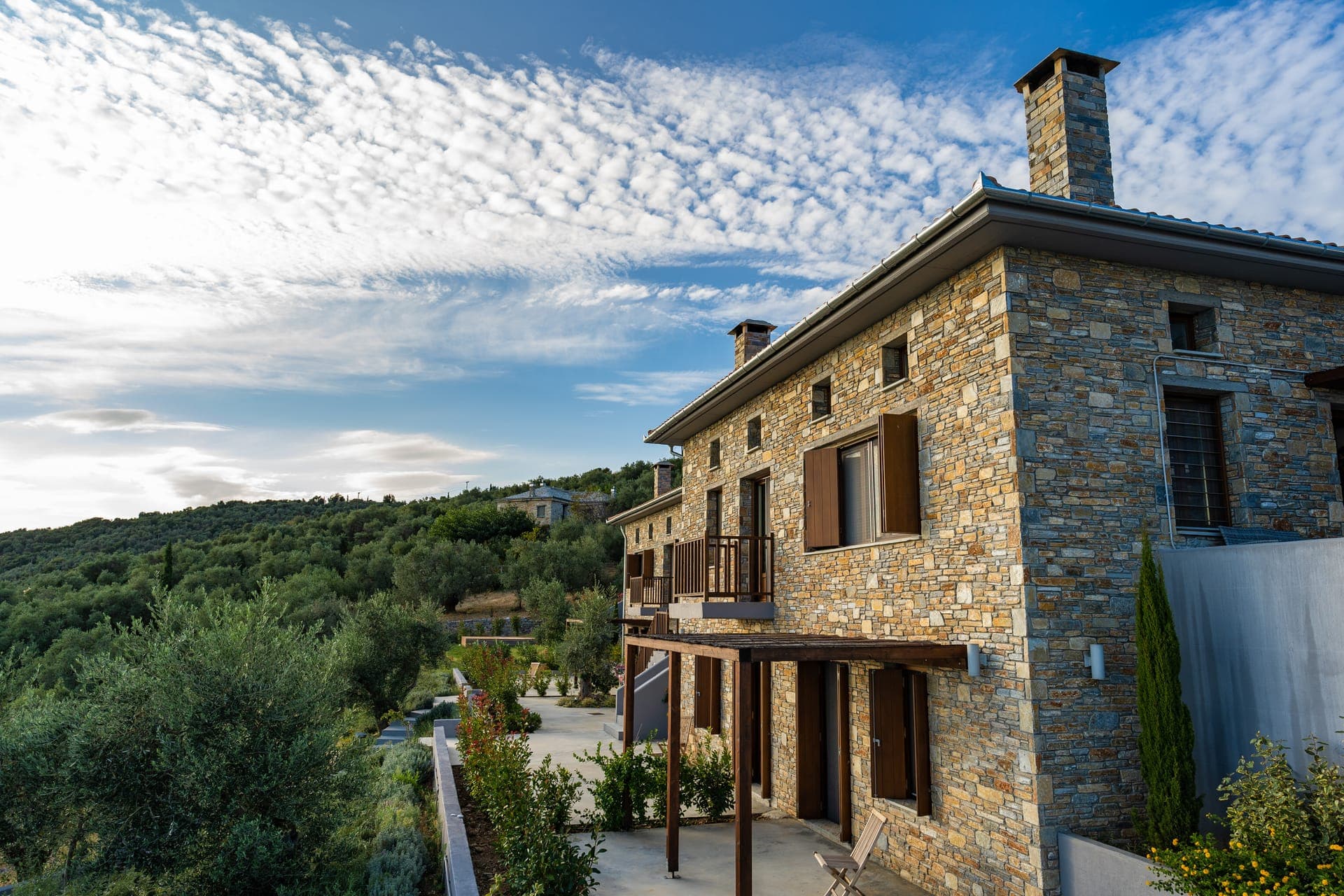properties-PINAKATES-0.jpg