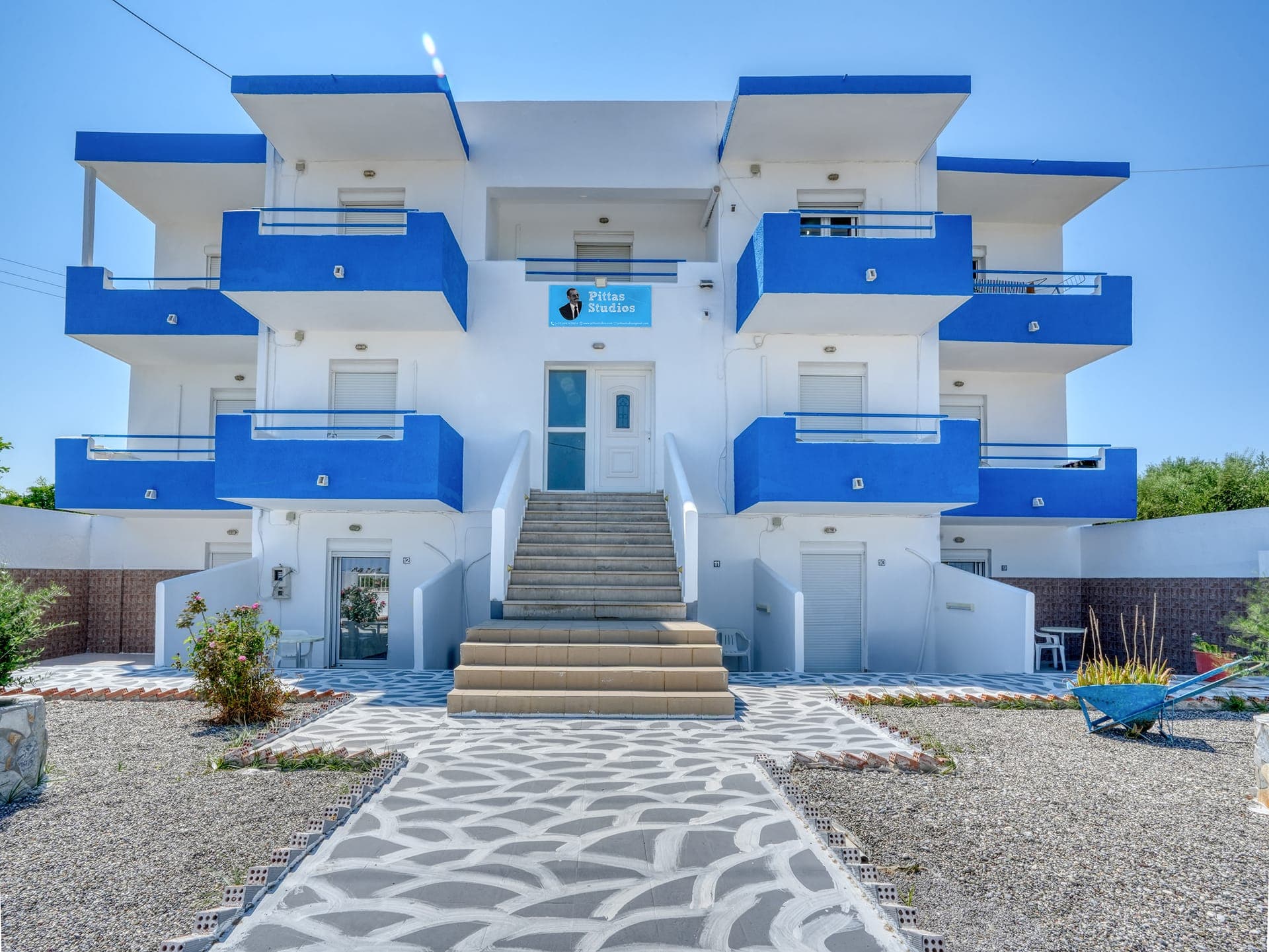 properties-PITTASSTUD-0.jpg