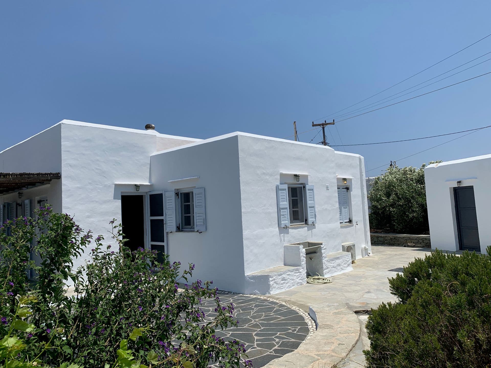 properties-PLAKOTO-1.jpg