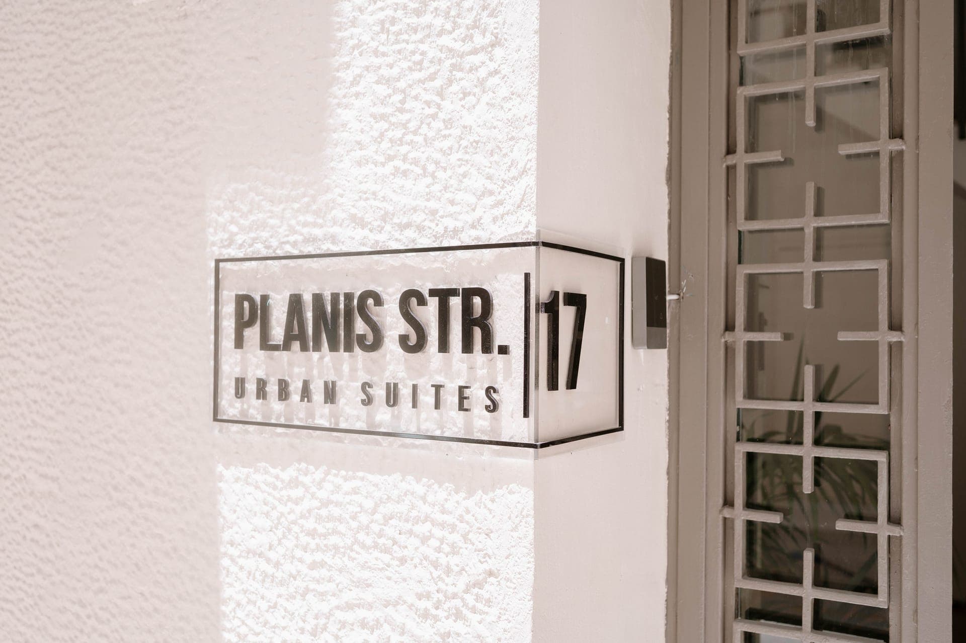 properties-PLANIS-2.jpg