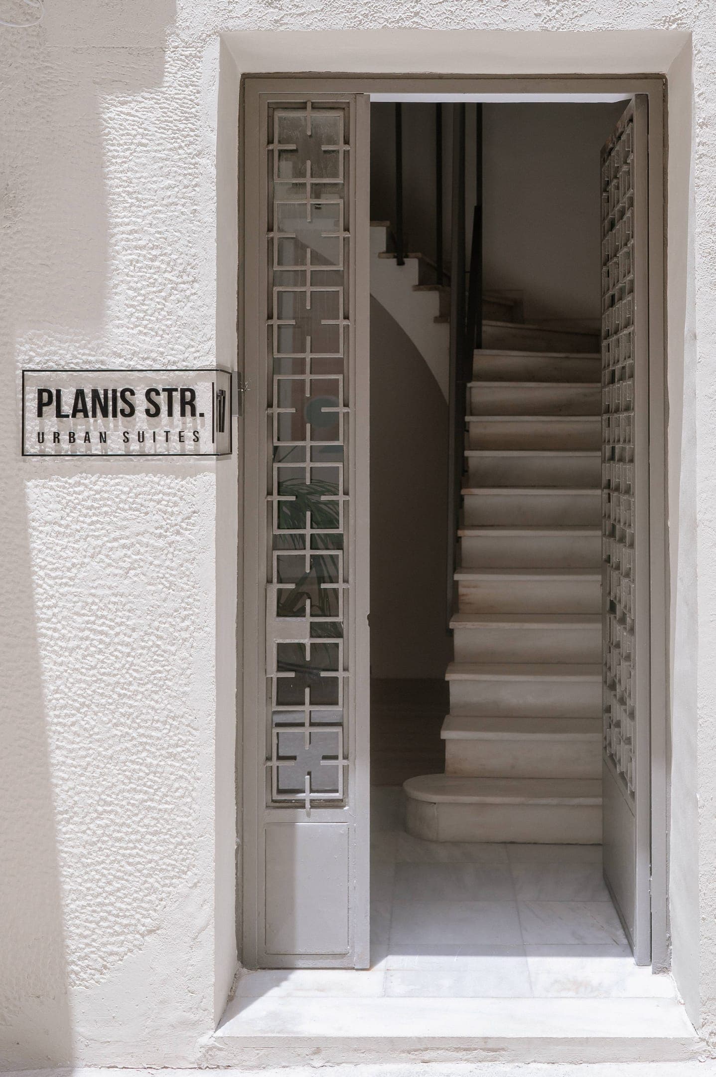 properties-PLANIS-3.jpg