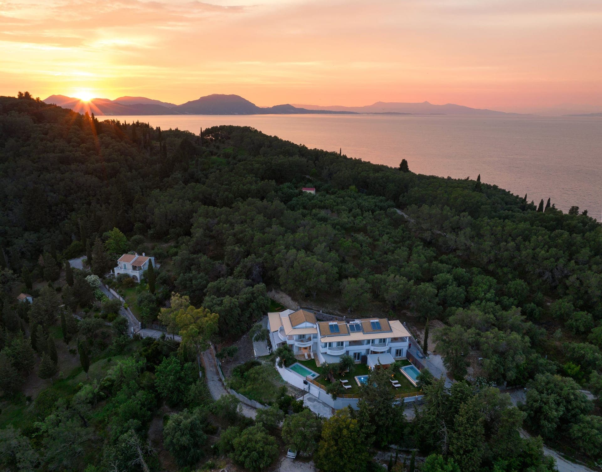 properties-PLAYIA-4.jpg