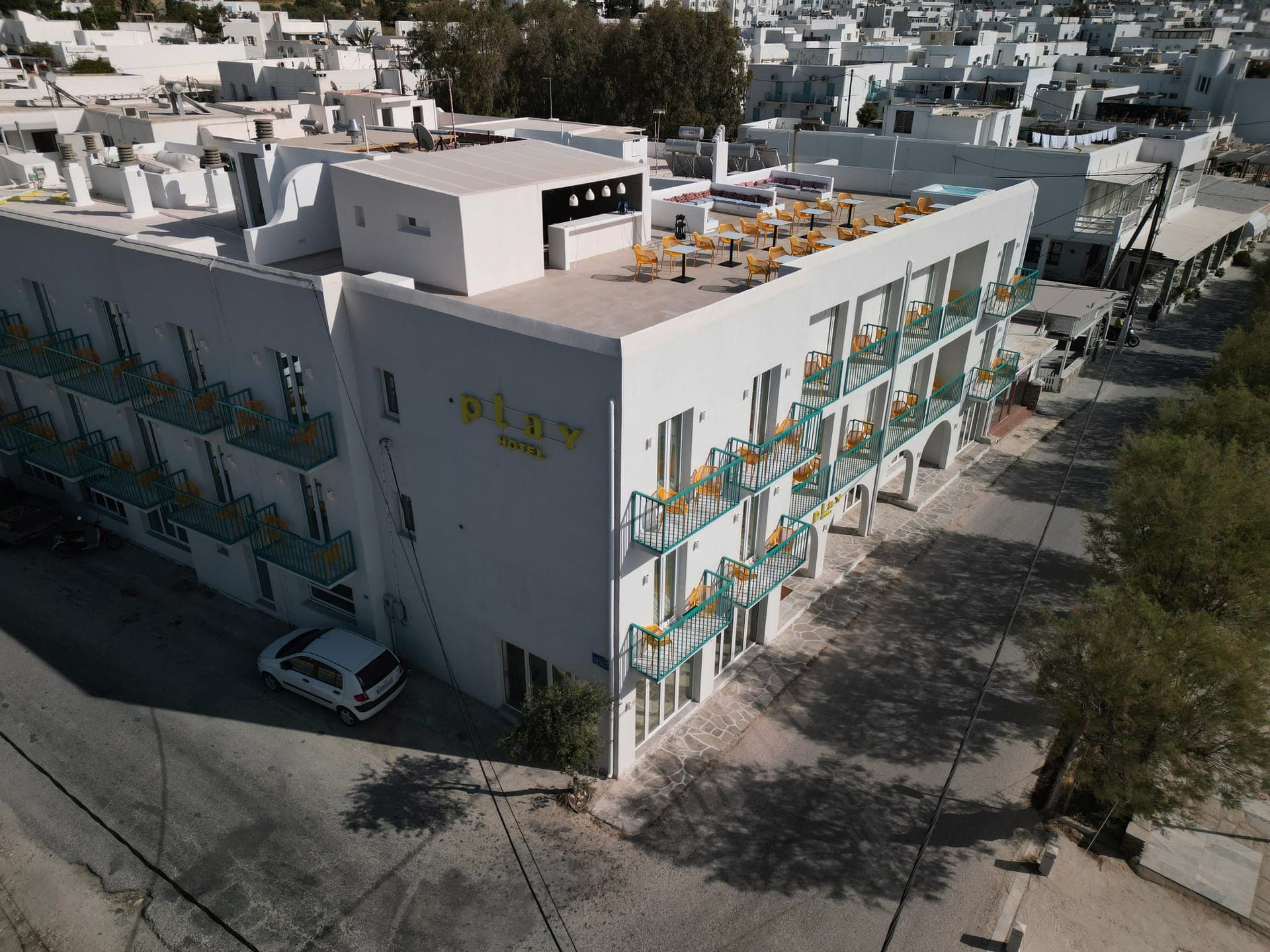 properties-PLAYPAROS-3.jpg