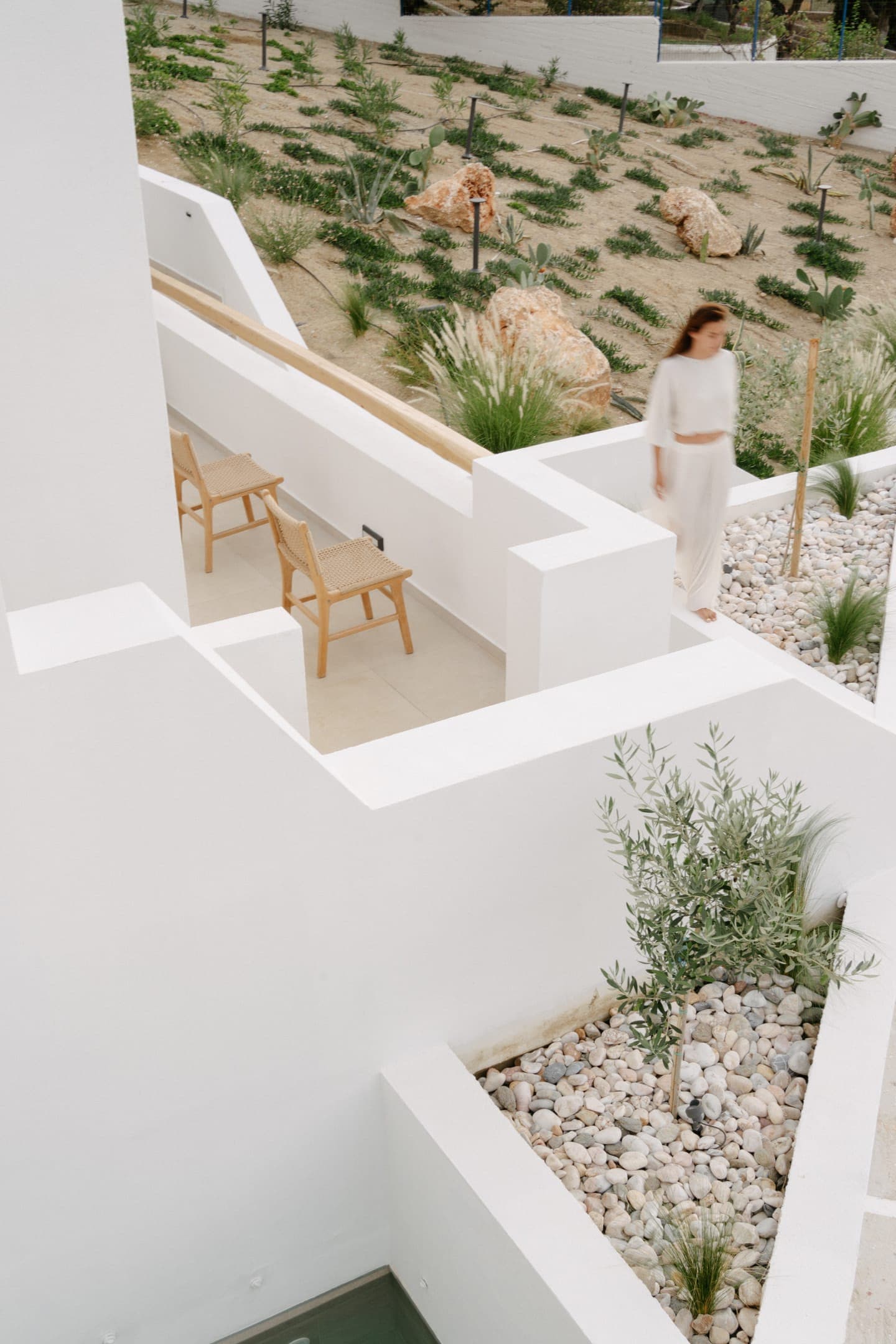 properties-PNOESSKYR-3.jpg