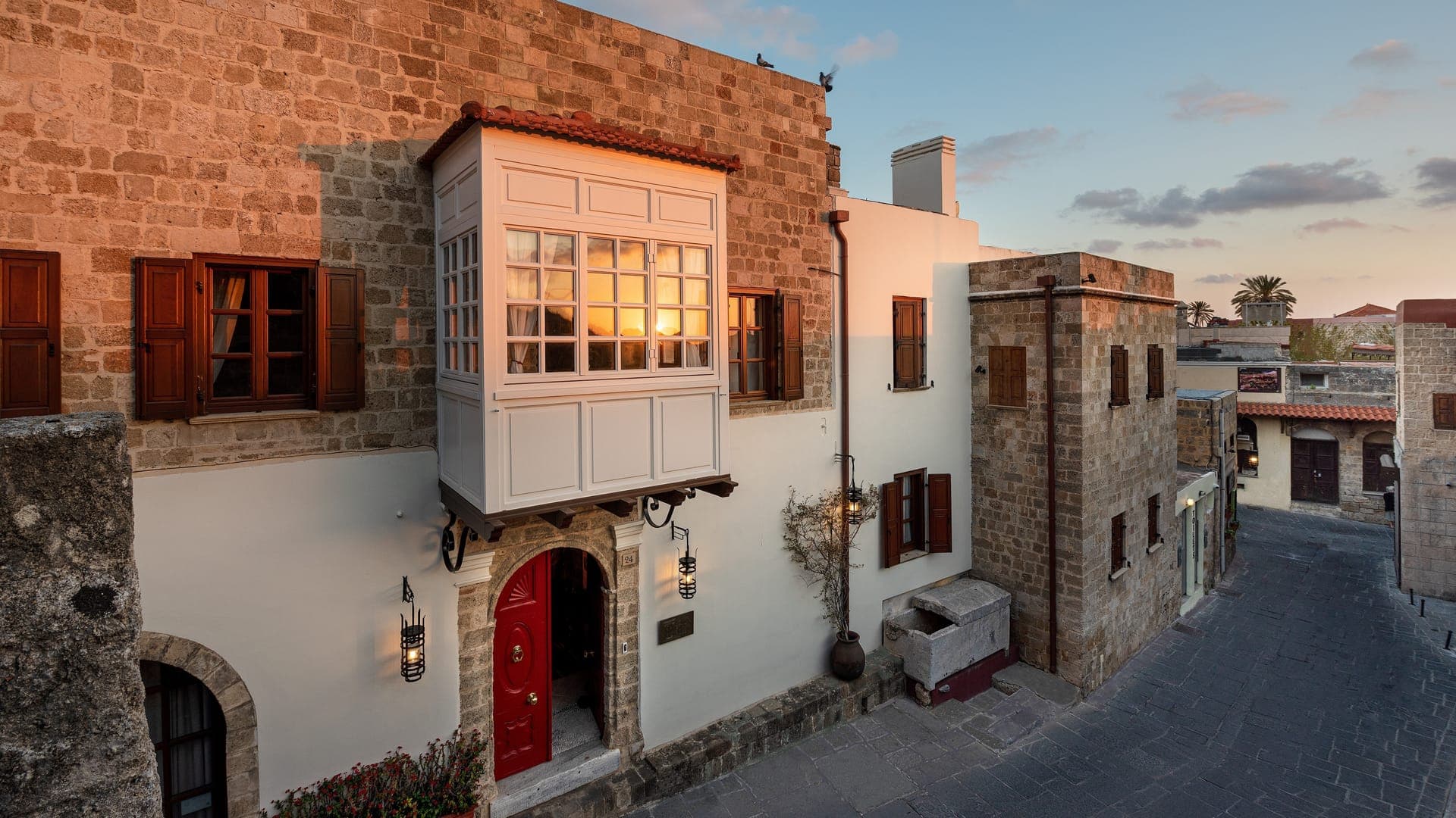 properties-PORTAROSSA-0.jpg