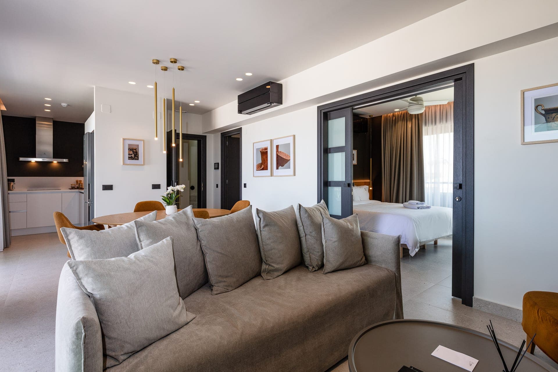 properties-PORTASUITE-1.jpg