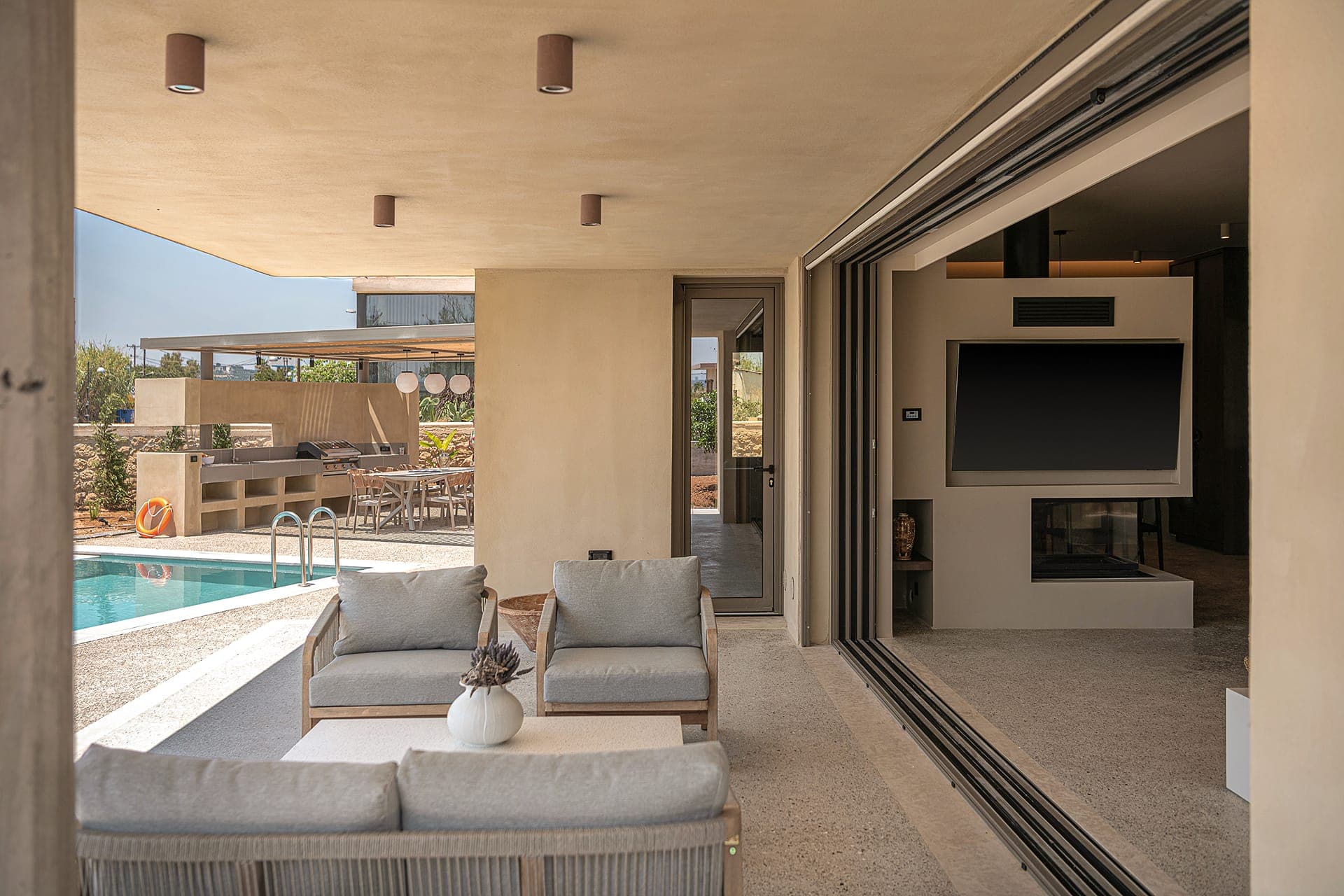 Outdoor Sitting Area